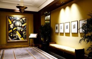 El Peninsula Hotel de Chicago tiene un estilo Art Deco y modernas comodidades de lujo.