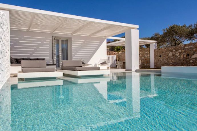 Hotel de Paros con piscina privada.