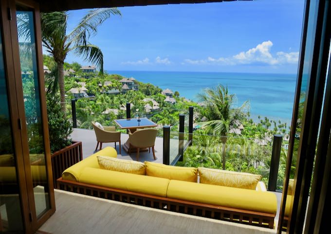 El mejor resort de cinco estrellas en Koh Samui con vista al mar y vista al atardecer.