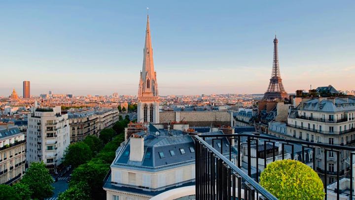 El mejor hotel con vista a la Torre Eiffel en París