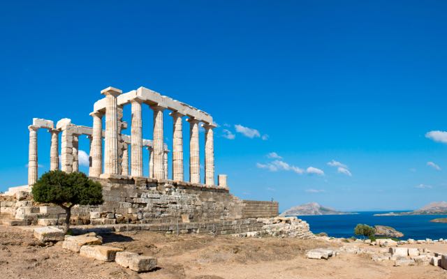 La mejor excursión de un día desde Atenas: antiguo templo de Poseidón en el cabo Sunión, Grecia