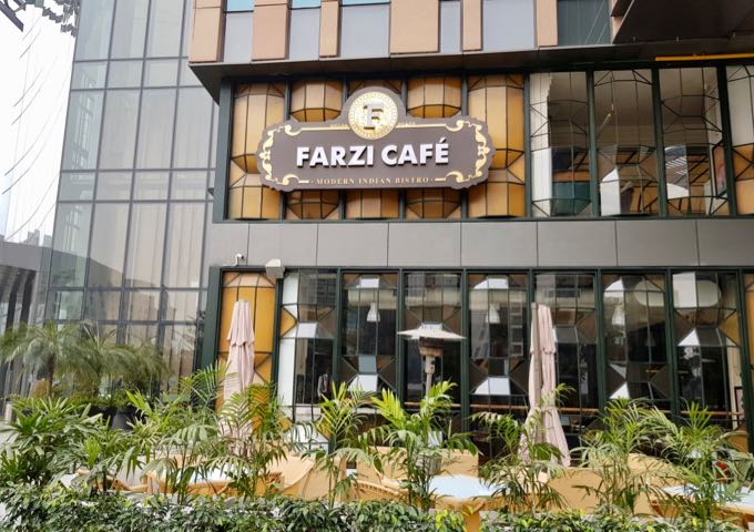 Farzi Café es un lugar fantástico en Aerocity.
