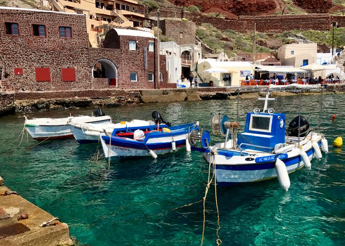 Mejor isla griega: Santorini.