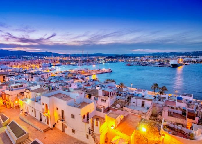 Los mejores hoteles y resorts en Ibiza, España.