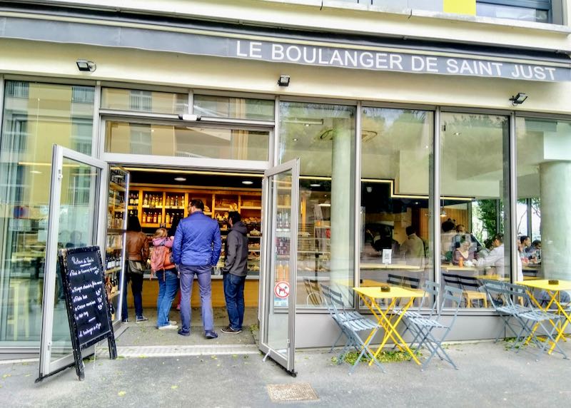 Le Boulanger de Saint-Just es una bonita panadería.