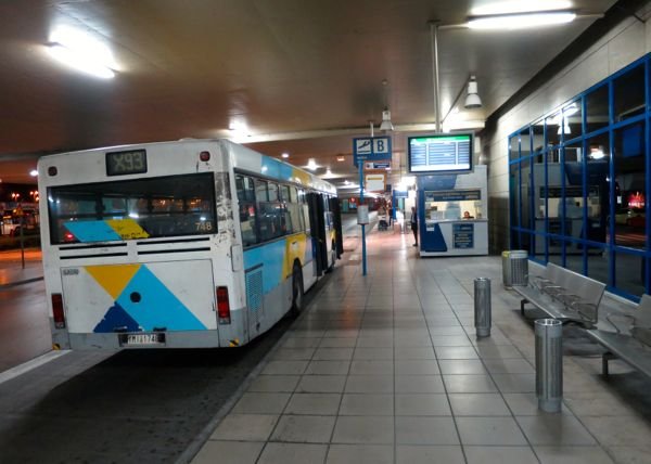 Autobuses del aeropuerto al Pireo.