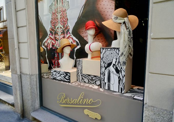 Borsalino es un gran fabricante de sombreros local.