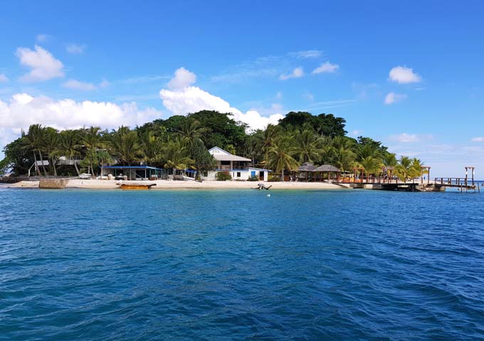 El complejo está ubicado en una isla privada.
