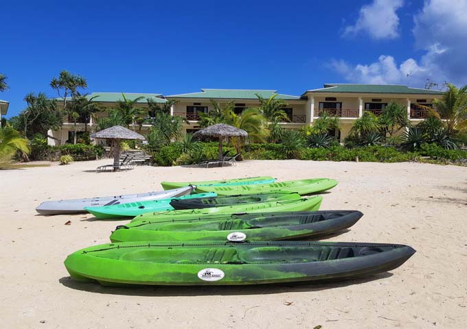 El complejo ofrece alquiler gratuito de kayaks.