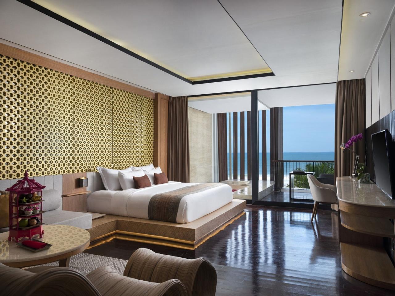 Habitacion con vistas al mar en el hotel Anantara Seminyak Bali Resort en Bali