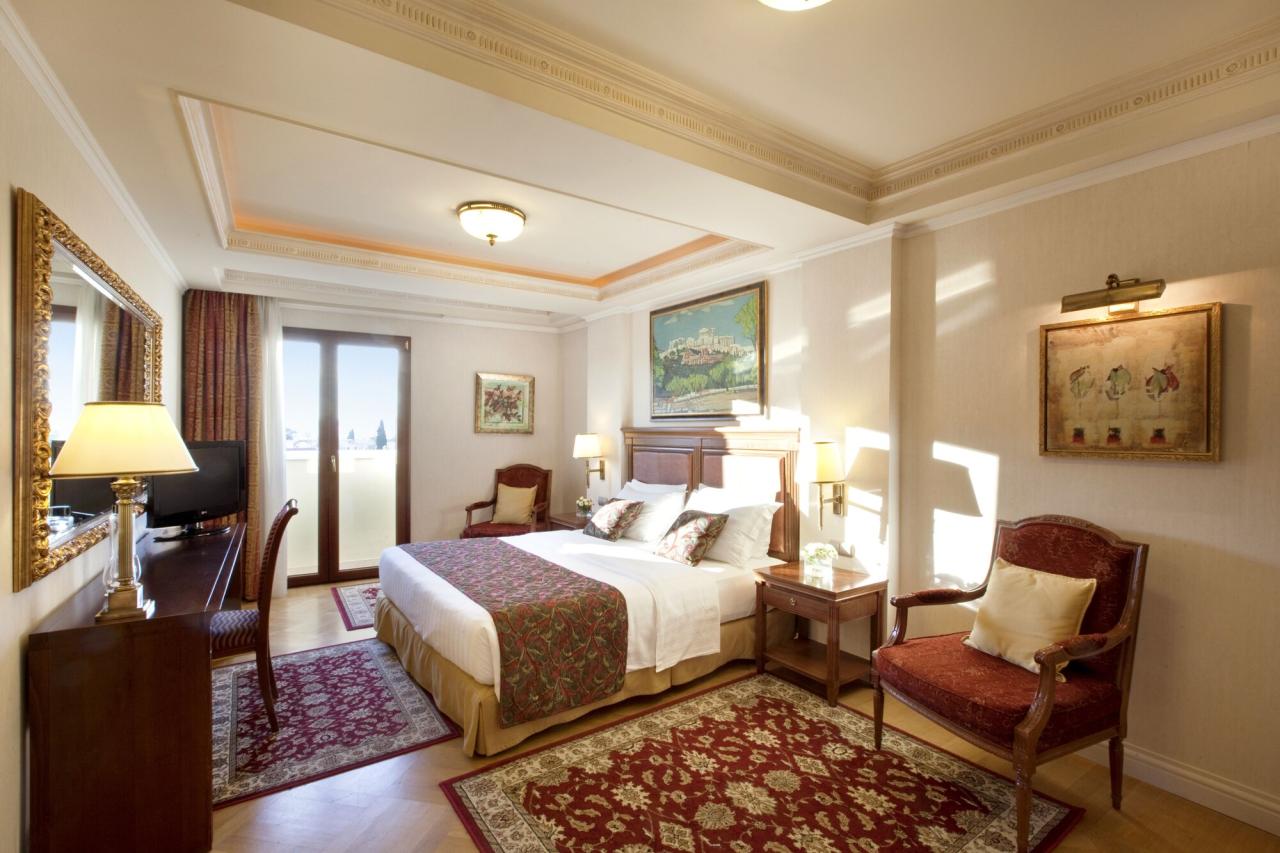 bonita y elegante habitacion en el hotel Electra Palace en Atenas