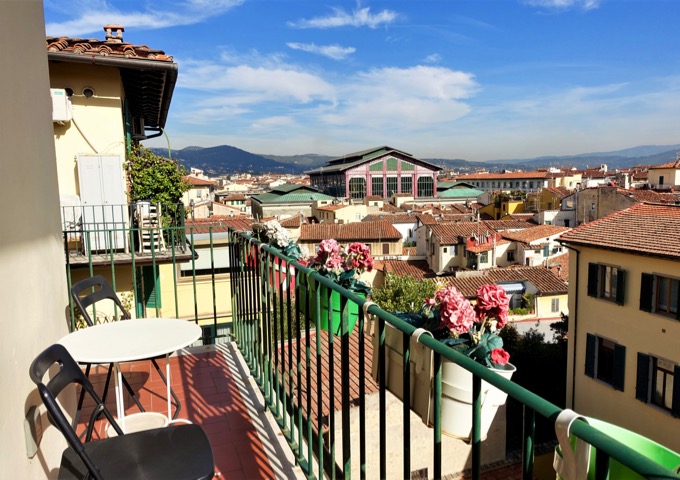 Hotel económico en Florencia con balcones