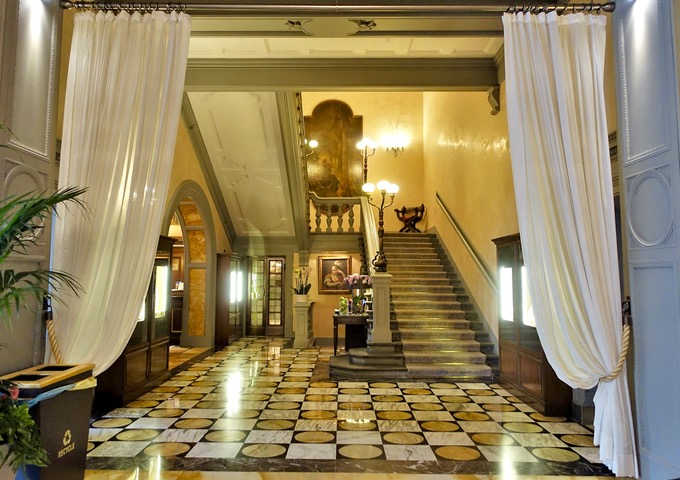 Hotel romántico cerca de la estación de tren de Florencia