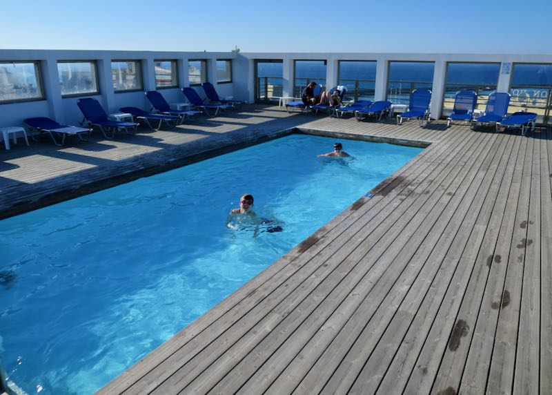 Hotel con piscina en Heraklion.