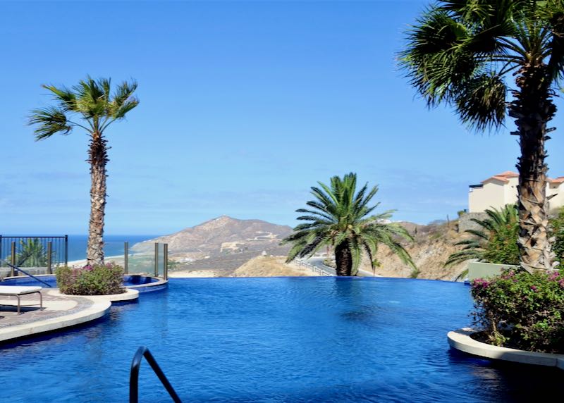 Villa con piscina en zona de Los Cabos.