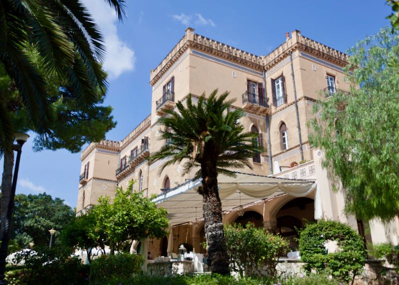 El mejor hotel de 5 estrellas en Palermo, Sicilia.